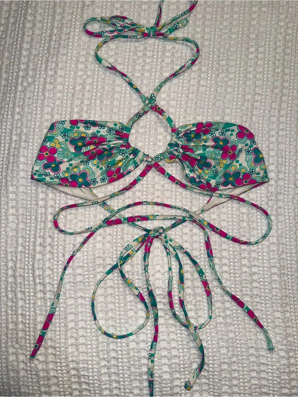 Frankie’s Bikinis Malibu Halter String Top Size x-Small